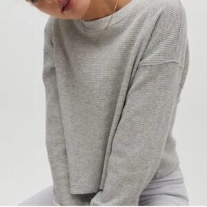 Aritzia TNA Long sleeve oatmeal gray grey waffle knit thermal top XS